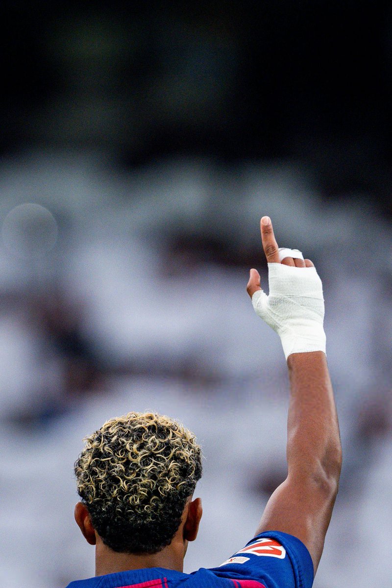 blaugranation_'s tweet image. 🚨🗣️ @martiperarnau (RAC1) : Ils parlent beaucoup de Lamine et ne mentionnent pas un autre joueur impliqué dans une affaire de pornographie infantile [Asensio] - personne n&apos;en parle

Les médias se sont concentrés sur les propos d’un garçon de 18 ans qui les a prononcés en…