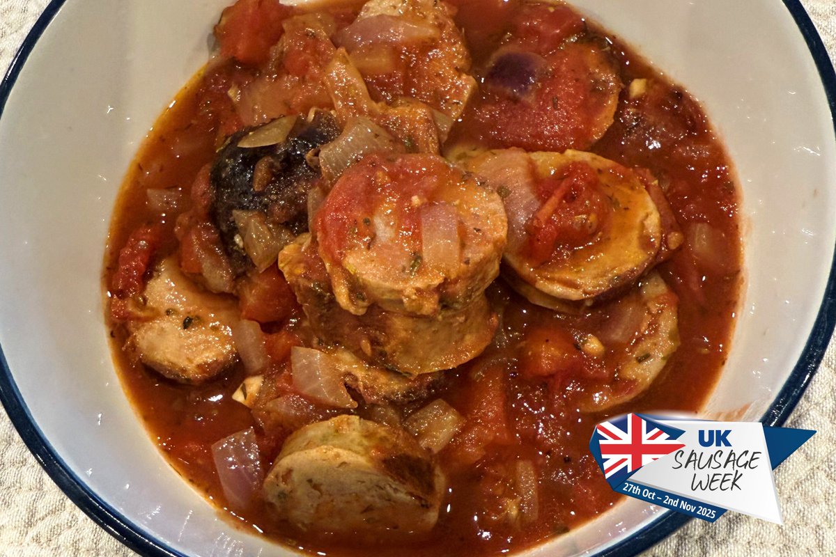 Yandell Publishing Ltd event organiser Sharon Yandell is celebrating UK Sausage Week with her sausage casserole, made with a mix of Aubrey Allen Bumblebee sausages and Aubrey Allen Butlers Bangers.
#UKSausageWeek