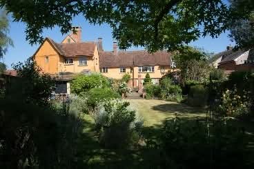 Go back in time with the clocks at Little Hall in Lavenham.

Open everyday: 1.00 pm - 4.00 pm

Owned by Historic Suffolk
Charity no: 265212

#visiteastanglia #lovelavenham #visitengland #lovesuffolk #visitlavenham #visitsuffolk #historylovers #medievalhouse #medievalhistory