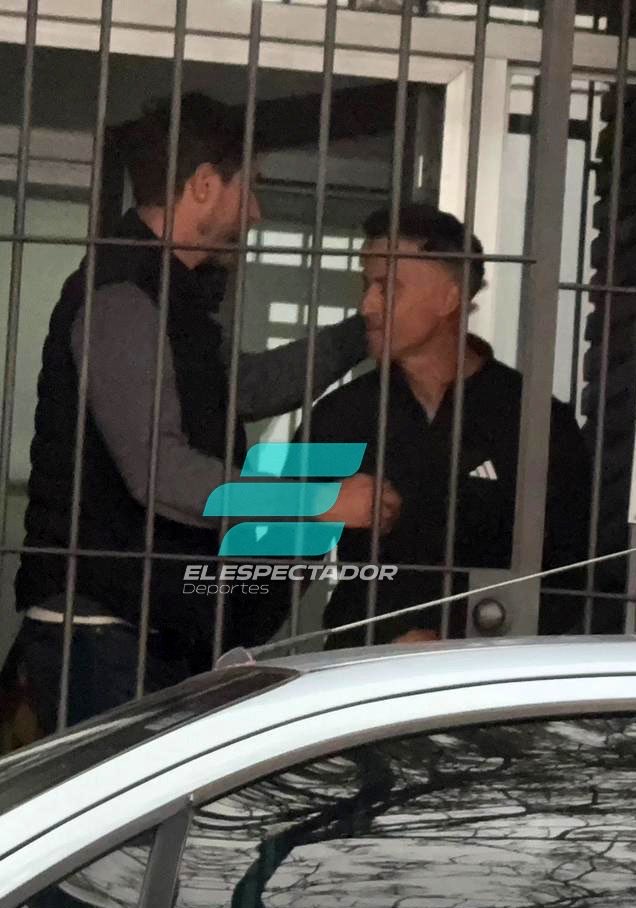 OFICIAL. Pablo Peirano no es más el DT de Nacional. Fin del ciclo. 

Se lo acaba de comunicar el mánager general del club, Sebastián Eguren.

<a href="/ElEspectadorUy/">El Espectador Deportes 🔊</a> presente en la reunión que duró 15’.

Se despide con 23 partidos dirigidos (76% de efectividad).
youtube.com/live/26o3-vS-I…