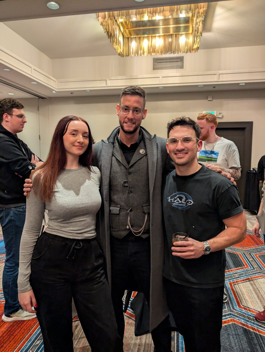 The beautiful <a href="/Installation001/">Installation00</a> and the handsome <a href="/lucyjrobyn/">Lucy🧃</a>. It might not look like it but I'm actually taller than both of them.