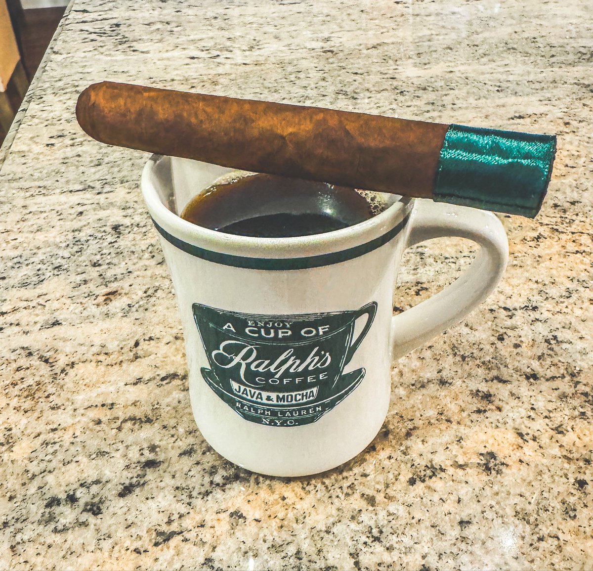 stogiedad's tweet image. Trying out this #Hyperion from El Titan de Bronze with an afternoon cup of #coffee.  Really a fantastic smoke!  #nowsmoking #CigarLife #CigarsOnX #BOTL