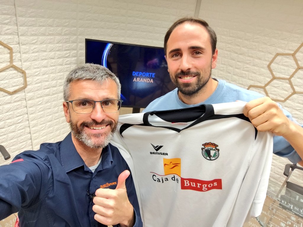 🟠 DEPORTES

🚴🏻‍♂️ ¡<a href="/jorge6gonzalez/">Jorge gonzalez moral</a> repasa la #CopadeRey (<a href="/rfef/">RFEF</a>) en <a href="/telearanda/">Televisión Aranda</a>!

▶️ Este lunes (22:00 hs) en tiempo de #DeporteAranda el arandino del <a href="/AtcoTordesillas/">Atlético Tordesillas</a> habla sobre el Torneo del KO

▶️ Podrás verlo AQUÍ: telearanda.es

🎦 duerodeporte.com