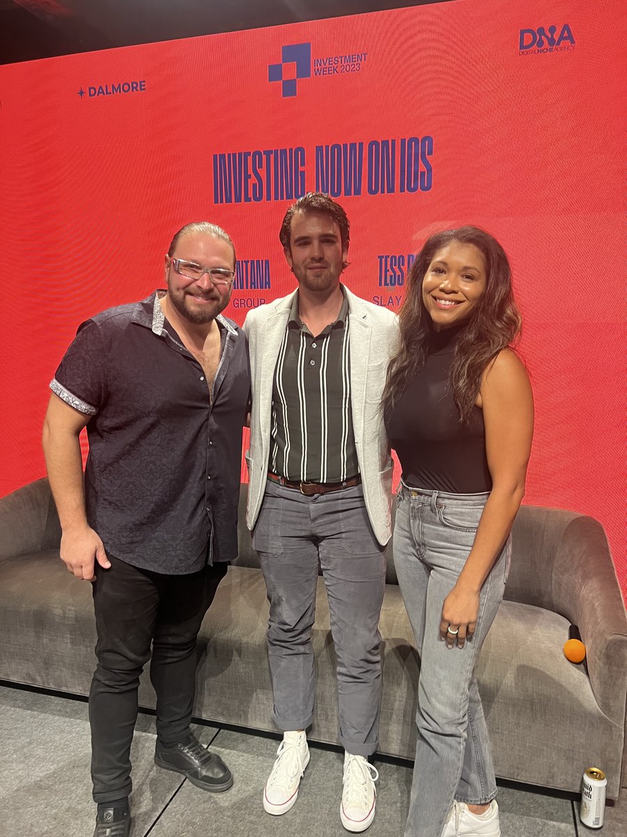 TessRobinsonVC's tweet image. Most VCs talk about being &quot;founder-friendly&quot; and offering &quot;operational support.&quot; I actually do it—every week. 

Through @HERConnections , I serve as fractional COO/CMO for founders, building the operations, sales and marketing systems they need to scale. 

This hands-on work…