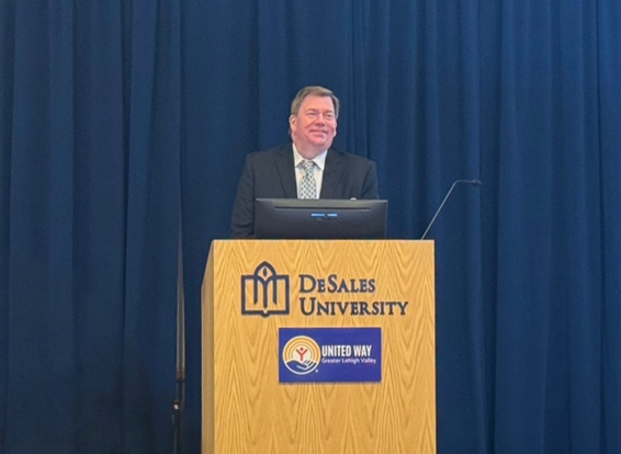 Safer streets. Stronger connections. An age-friendly future.

County Executive Lamont McClure spoke at the United Way Greater Lehigh Valley Age-Friendly Conference about how partnership makes it possible!