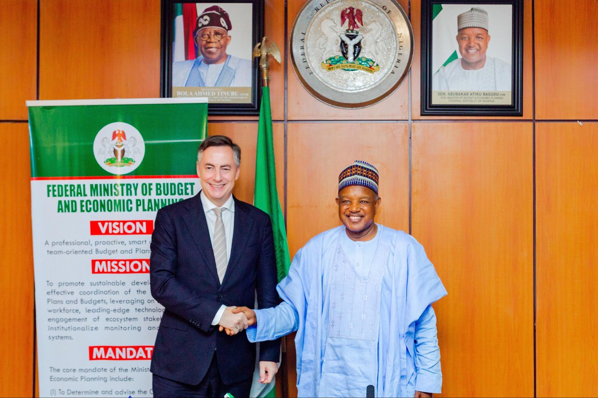 MargaretTitila5's tweet image. EU Parliament Backs Nigeria’s Economic Reforms, Pledges Support for Sustainable Development

The Honourable Minister of Budget and Economic Planning, Senator Abubakar Atiku Bagudu, on Monday, received a delegation of the European Parliamentary Committee on Foreign Affairs led by…