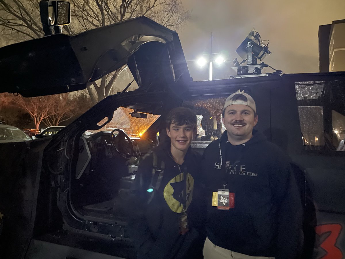 Happy birthday to the goat, <a href="/JordanHallWX/">Jordan Hall</a>!