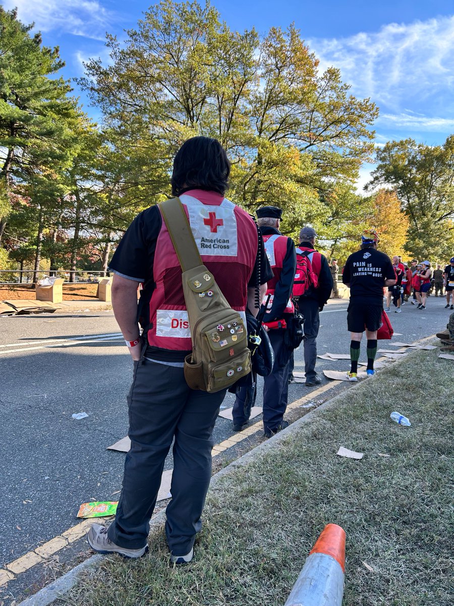 The #RedCrossNCGC Go Team provided boots on the ground at the <a href="/Marine_Marathon/">Marine Corps Marathon</a> yesterday. Trained volunteers supported our emergency management partners and helped with crowd safety, first aid + other ways to ensure the race went smoothly. Kudos to all who ran! #RunWithTheMarines