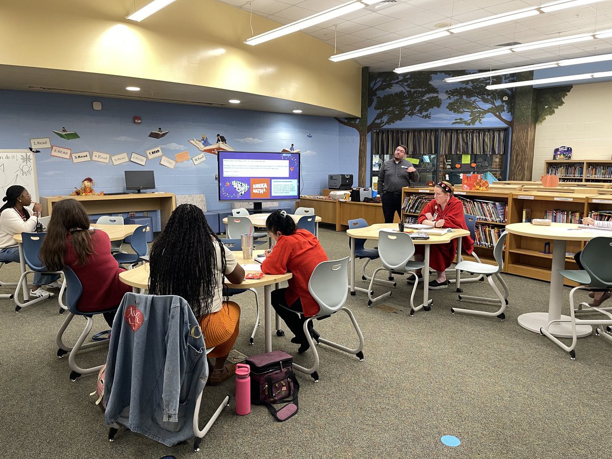 tech_and_tacos's tweet image. 📚✨ Happening now: Our amazing and dedicated teachers @PRE_Explorers are engaging in after-school professional learning to ensure the best experiences for our students! 🌟 Huge thanks to Mr. McMicken, Ms. Black, and Dr. Carr for leading the way! 🙌💚 #PREPride #LifelongLearners