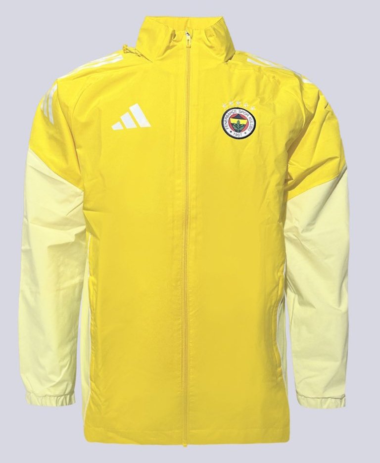 bu twiti rtleyip favlayan 2 takipçime  sweatshirt+ yağmurluk yolluyorum.

Sweatshirt kadın takipçiye
Yağmurluk erkek takipçiye

bol şans diliyorum