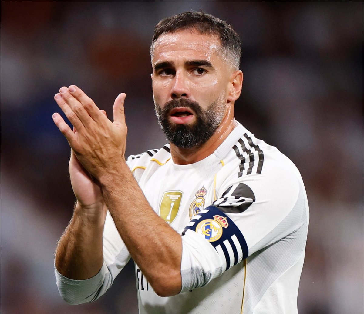 FabrizioRomano's tweet image. 🚨 Dani Carvajal has been diagnosed with the presence of a joint free body in his right knee.

Real Madrid fullback will undergo an arthroscopy, out until January - @AranchaMobile reports.