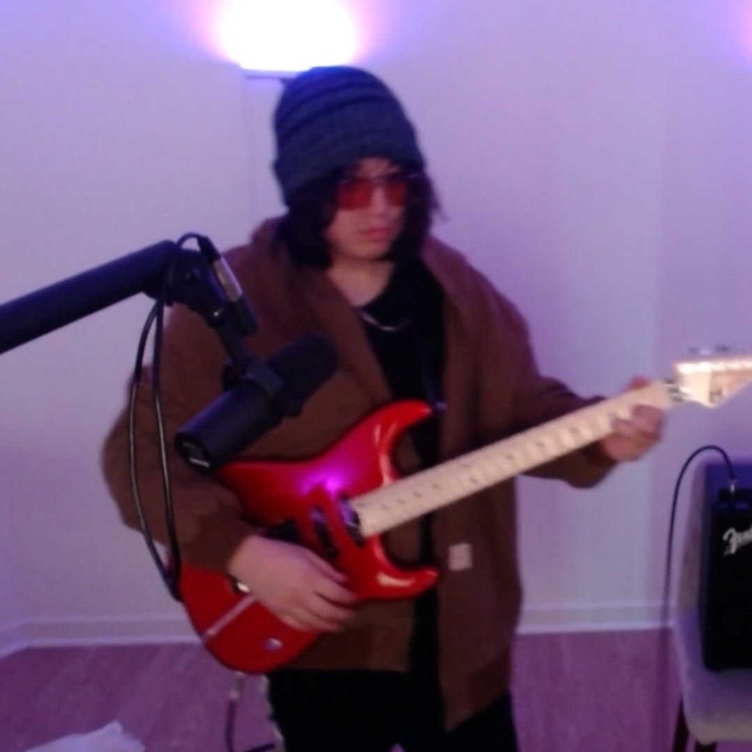 xdinaryquackity's tweet photo. #quackity and #gaon rocking out!! 🎸 https://t.co/CxF7K0MAfj