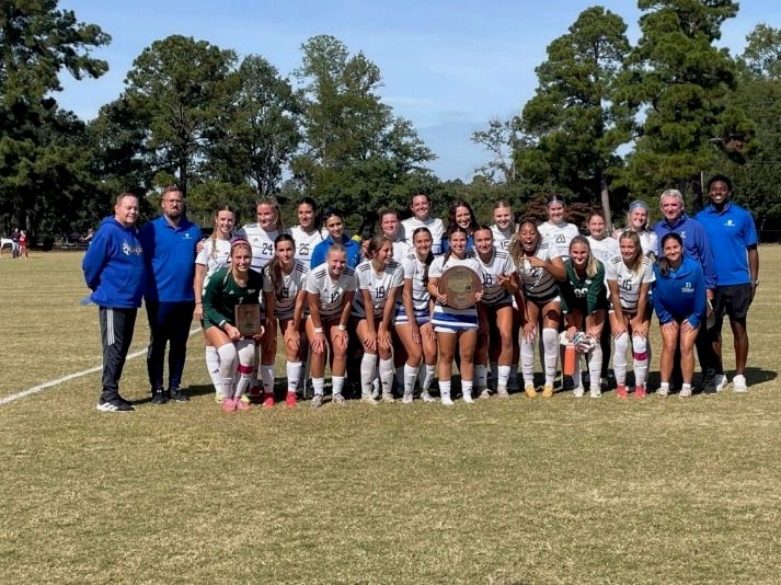 We are so proud to announce that both the men’s and women's soccer teams are the NJCAA Region 10 champions! We will be hosting the women’s Southeast District Championship this weekend and the men’s the following….stay tuned for more details.