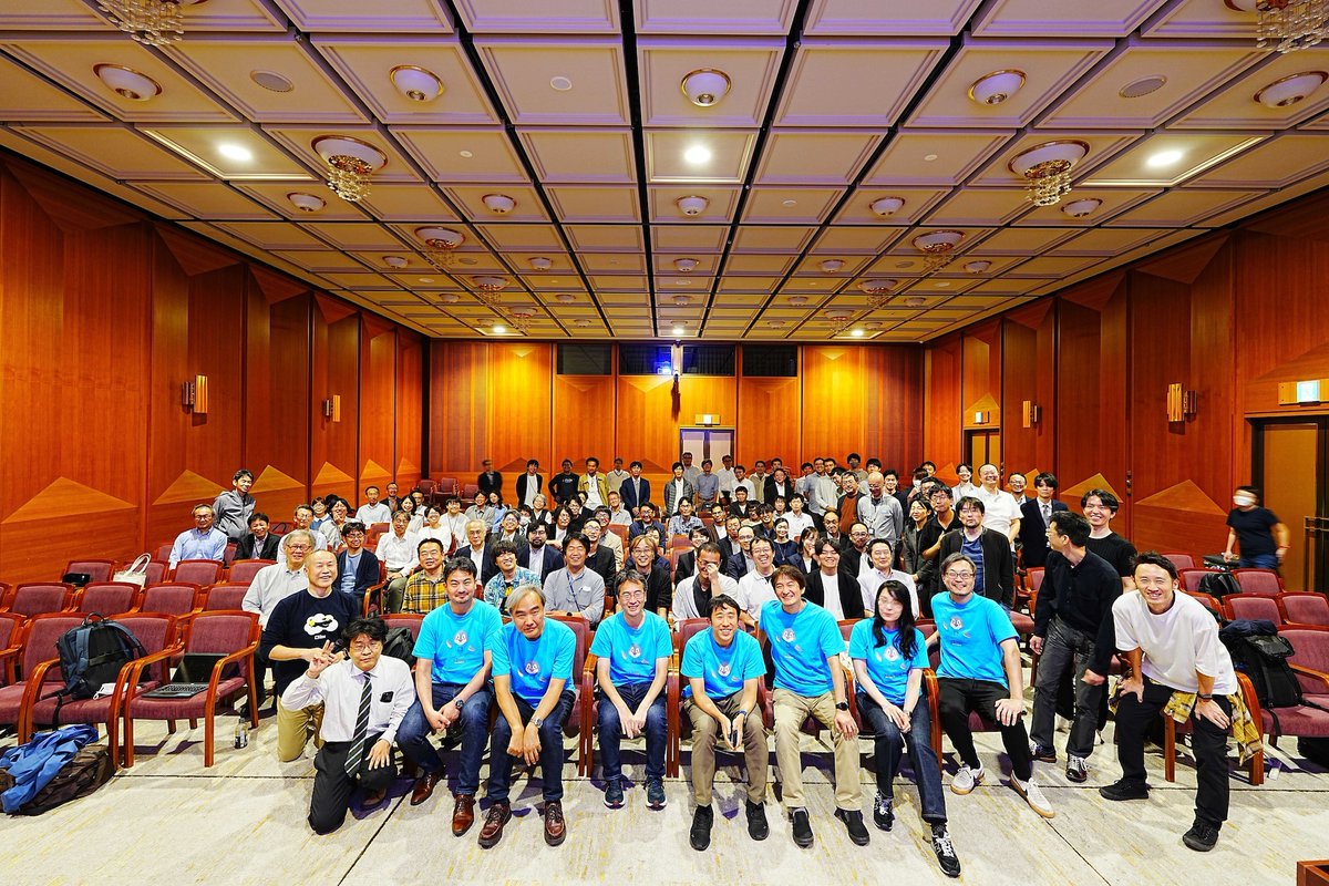 autogradelinux's tweet image. We had a great turnout in the #AutoGradeLinux track at LF Community Days Osaka last week. Thanks to all our speakers and attendees!