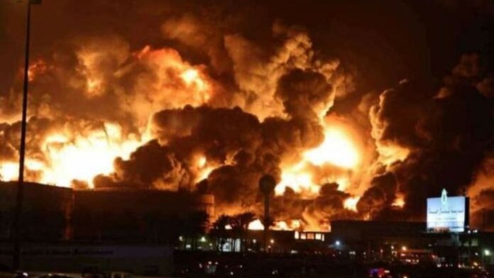 عاجل🚨

"اليمن" يحدد “ساعة الصفر” بتحذير شديد اللهجة للسعودية ويرسم خطوطه الحمراء بتحليق مكثف للطائرات الاستطلاع و”الأخيرة” تركب “صافرات إنذار” للمرة الأولى في تاريخها