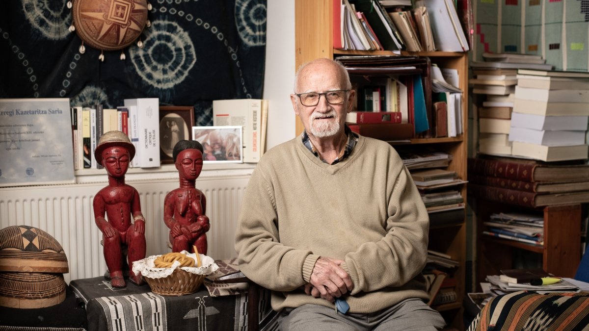 «Frantsesari ematen zaion minutu bakoitza euskarari kentzen zaio»