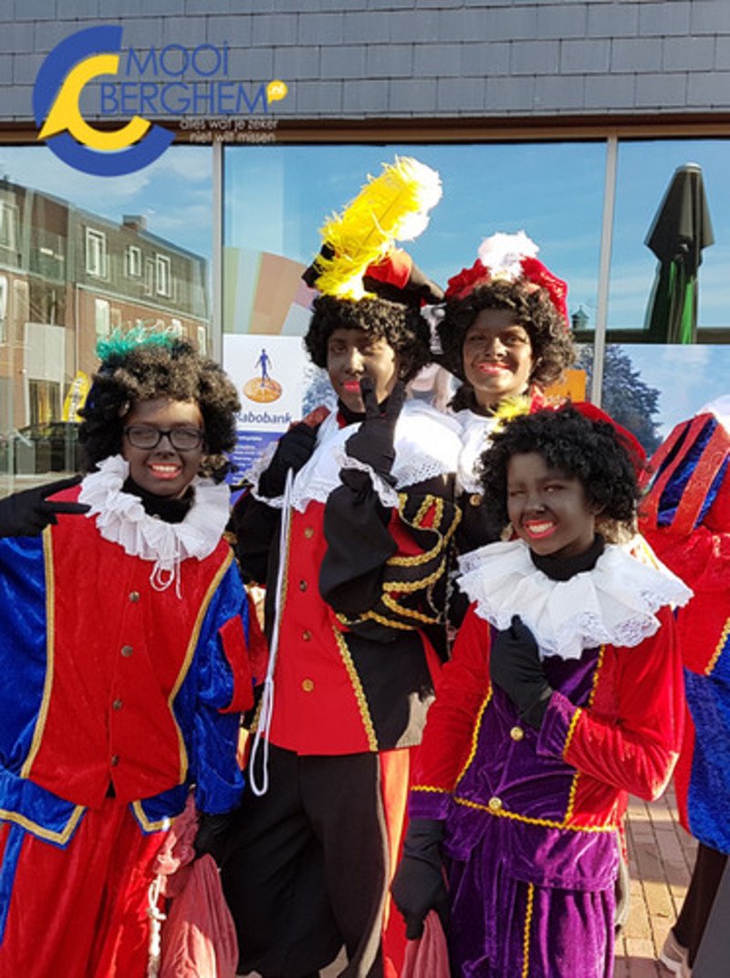 Iedereen die van Zwarte Piet houdt doe een ❤️