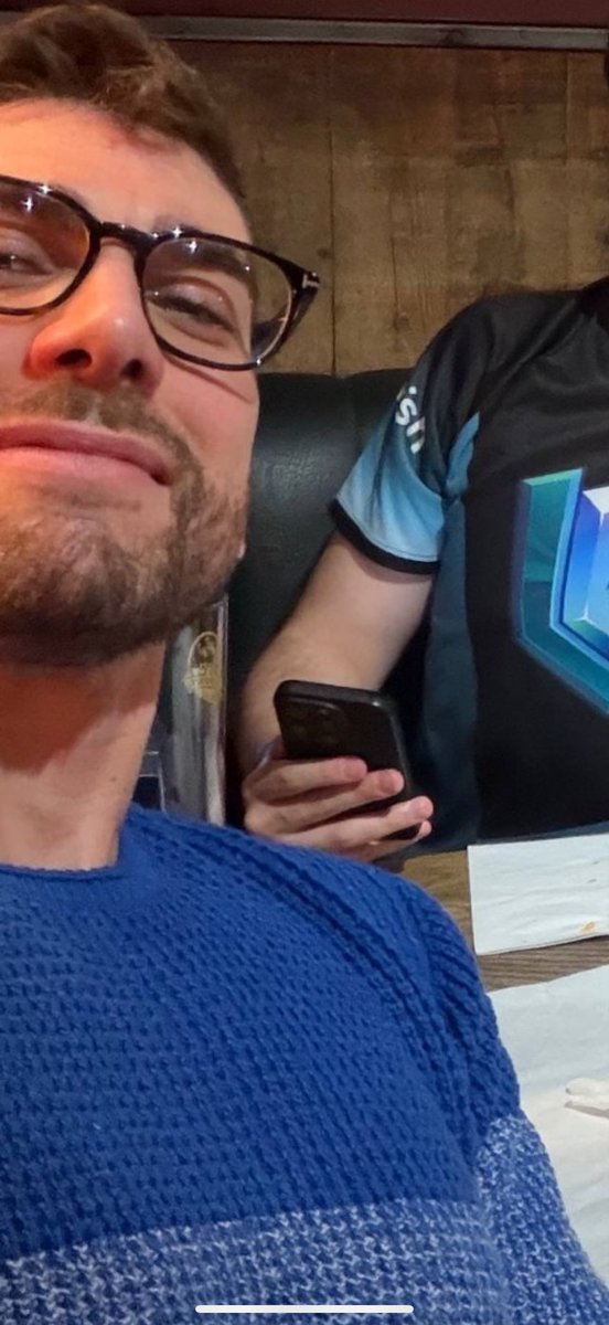 AMindJoke tweet media