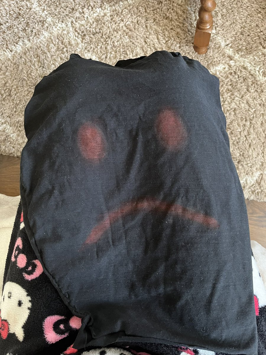 I think something is going to happen…

#marblehornets #hoodie