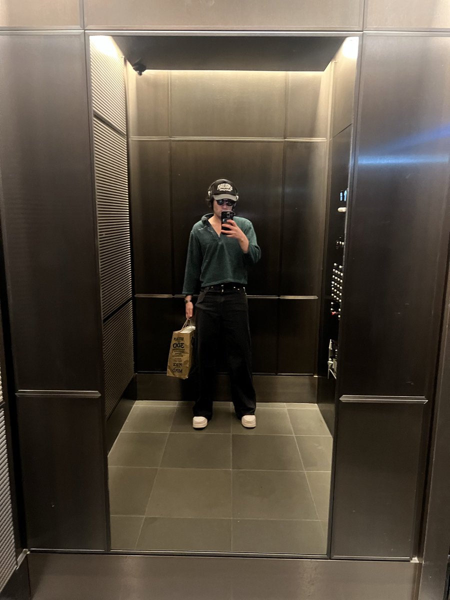 isaacadavydov's tweet image. yall are bout to start getting a daily fit check