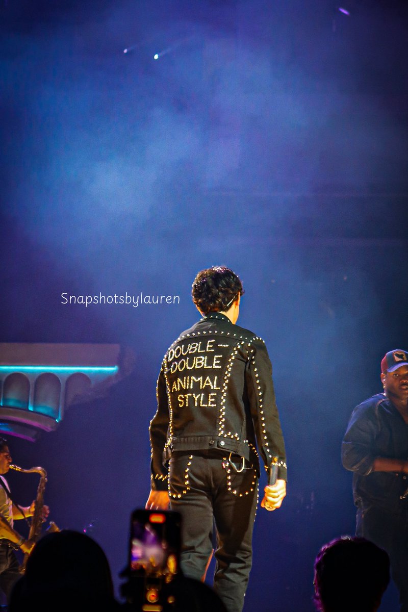 Jonas Brothers || @ Golden 1 Center 

09 • 26• 25 

#jonasbrothers #greetingsfromyourhometowntour #nickjonas #joejonas #kevinjonas #sacramento #pointandshootconcertphotography  #snapshotsbylauren #concertphotography #photographer #cannong7xmarkii #livemusicphotographer