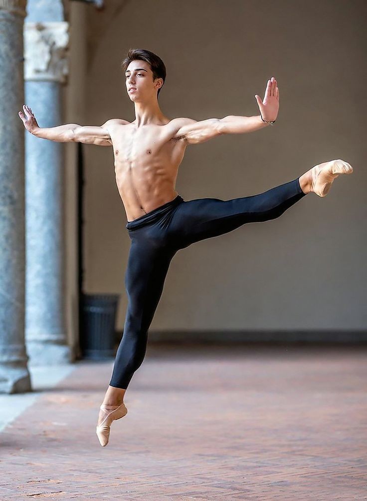 Dans éphémère
J'entends belle illusion
qui danse sans bruit

#haïku

⚘️🙏🌹🙇‍♂️Y🌿