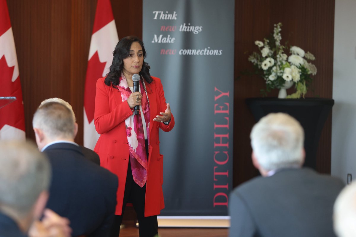 Anita Anand tweet media