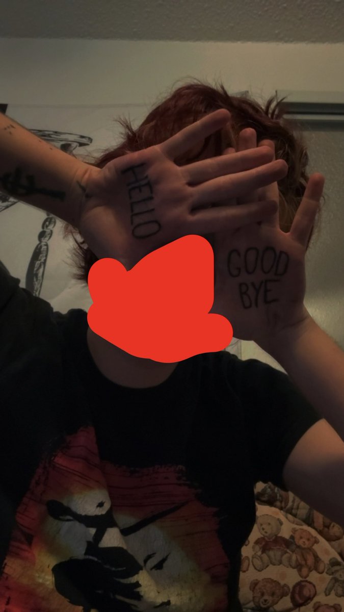 Joey🍉 (@joeyroo666) on Twitter photo my hands burn. i wonder why my hands burn. i wonder why