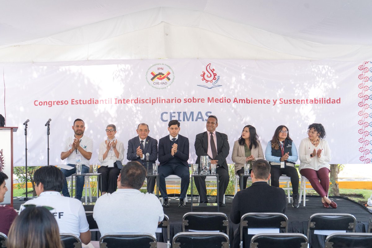 Conversus_IPN's tweet photo. 🌱🔬 ¡Arrancó el 2do #CEIMAS en el @IPN_MX ⚙️ !
Estudiantes, ciencia y acción se unen en el @CIIEMADIPN para construir un futuro sustentable 💚🌎
Conferencia top sobre cambio climático + IA 🤖🌧️
¡Orgullo Politécnico en cada rincón!
🚀 #Sustentabilidad #IPN #MedioAmbiente 🌿 https://t.co/tWKGwVcXh1