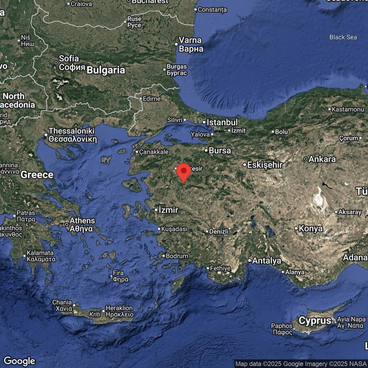 Balıkesir Sındırgı merkezli meydana gelen, Balıkesir ve çevre illerde hissedilen deprem nedeniyle, can ve mal kaybı olmamasını temenni ediyor, depremden etkilenen herkese geçmiş olsun dileklerimizi iletiyoruz.
Ülkemizin bir deprem bölgesi olduğu gerçeğiyle, iktidarı ve kamu