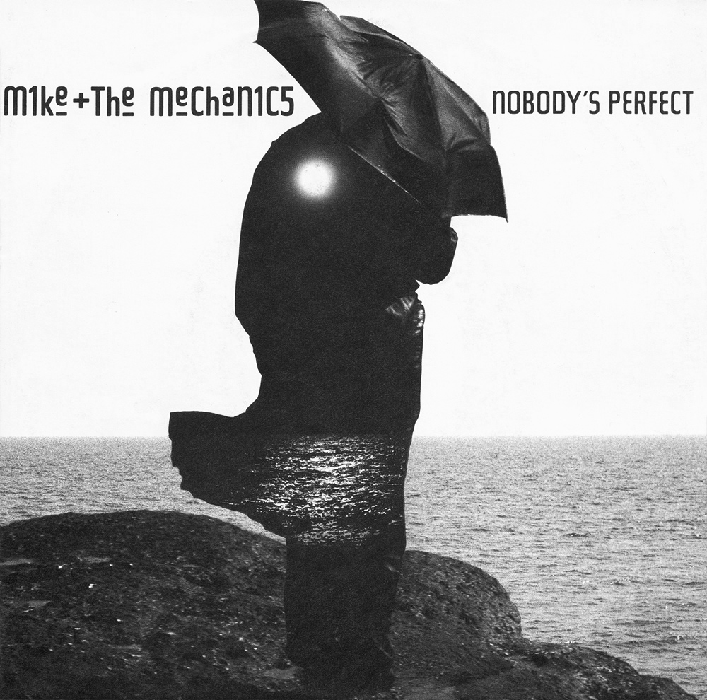 This week in 1988, Mike + The Mechanics released "Nobody's Perfect" as the lead single from "Living Years". Written by Mike Rutherford and BA Robertson, with lead vocals from Paul Young.  

Listen: lnkfi.re/LivingYears