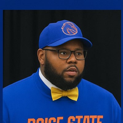 CoachLeighRZ's tweet photo. #NewProfilePic https://t.co/irlgMo7C80