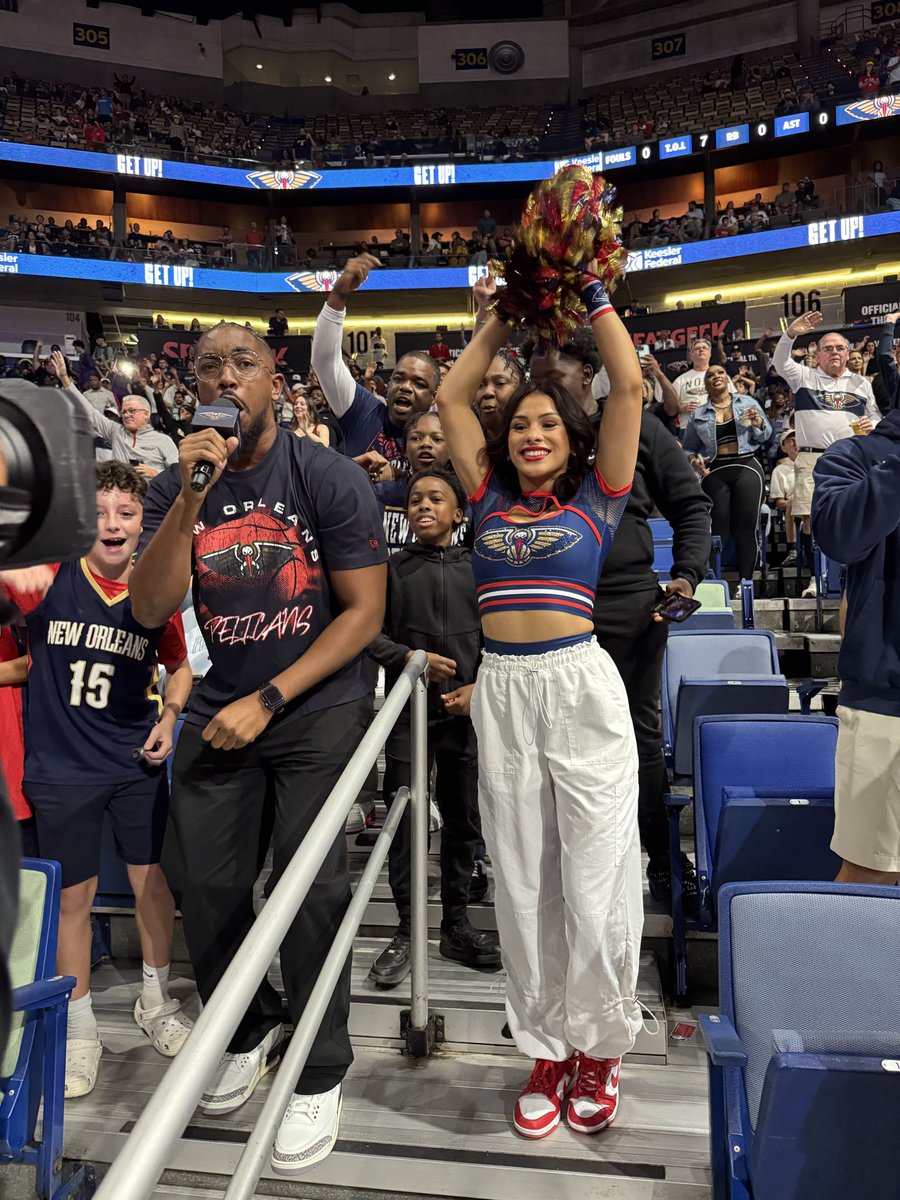 theo_mitchell's tweet photo. Built to Host 😎

@NOLAJake you’re far too kind! Whether it’s regular season game 3 or playoff game 7, we gotta give the @PelicansNBA fans what they want! Gotta give them what they need…

#Pelicans | #PelicansGameday https://t.co/M9UnxU1t0n