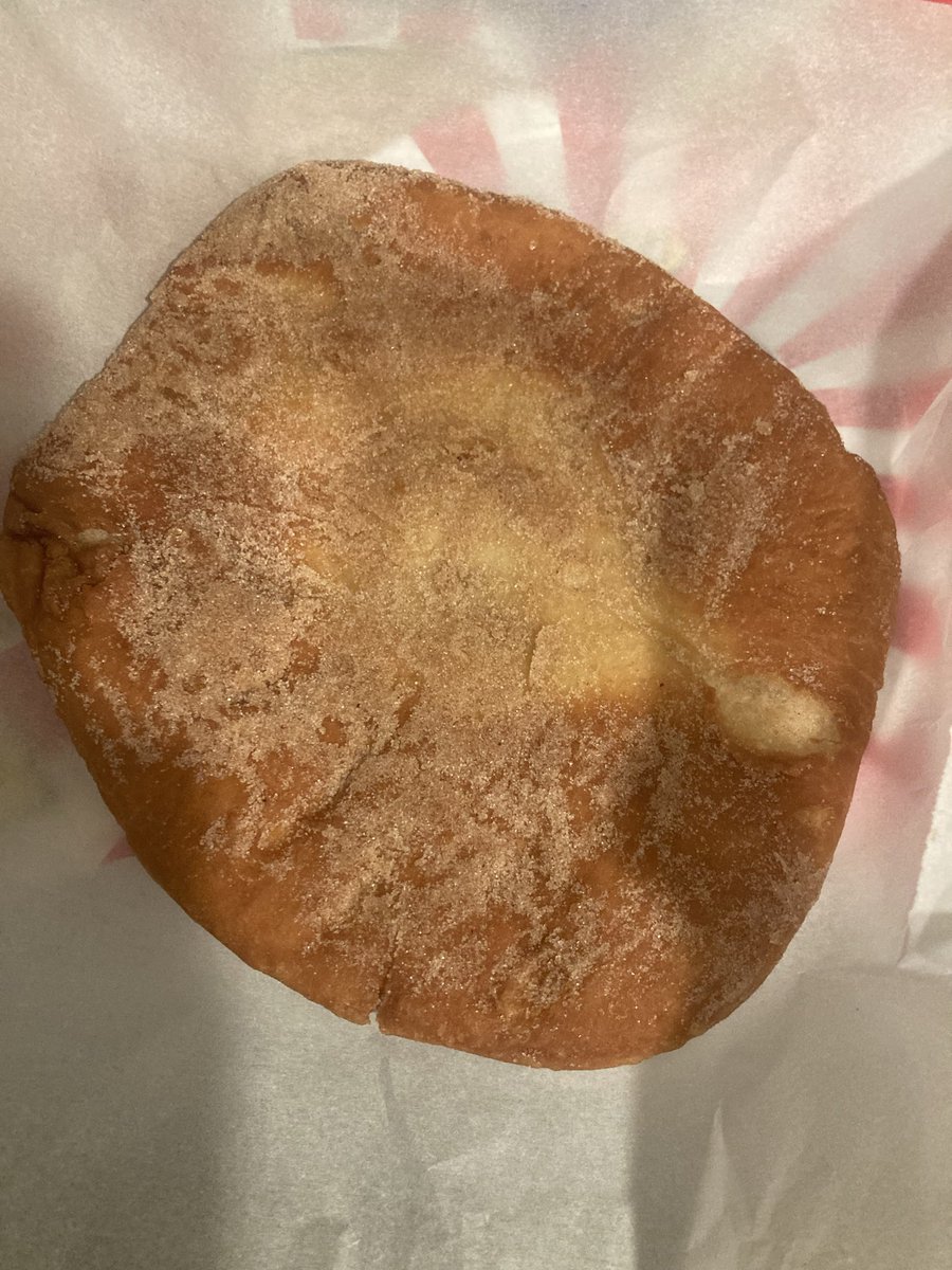 kesters2's tweet image. Thank you Greater Baton Rouge State Fair! 😍 #ElephantEar