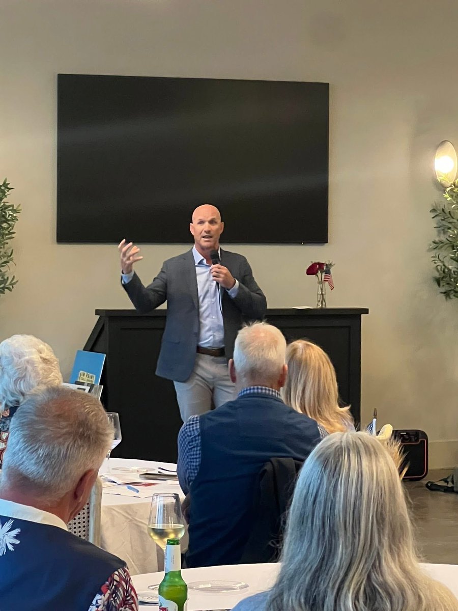 PelbathForSC's tweet image. Great evening with the Constitutional Conservatives of South Carolina!  Honored to be able to share our vision for SC-01 with so many America loving conservatives.