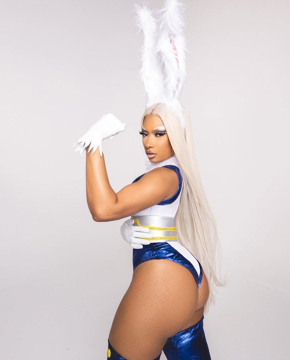 Promithean11's tweet image. Character                                    Cosplay