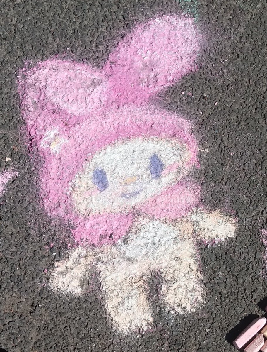heart_jpg's tweet image. chalk doodles