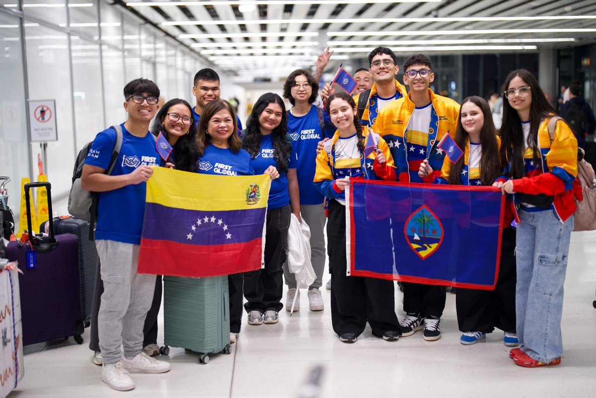 F1RSTglobal's tweet photo. @BezosEarthFund Each arrival marks more than just a team landing at the airport—it’s a symbol of opportunity and collaboration in action. Through the sport of robotics, FIRST Global empowers youth everywhere to see themselves as problem solvers, peacebuilders, and protectors of our planet. 🌱💡 https://t.co/9YGmUU6jhk