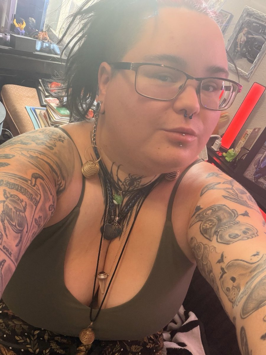 HQuink69's tweet photo. Full of spunk and sass! 😜 
#fansly #sassy #fyp https://t.co/9UXdz0Y5bs
