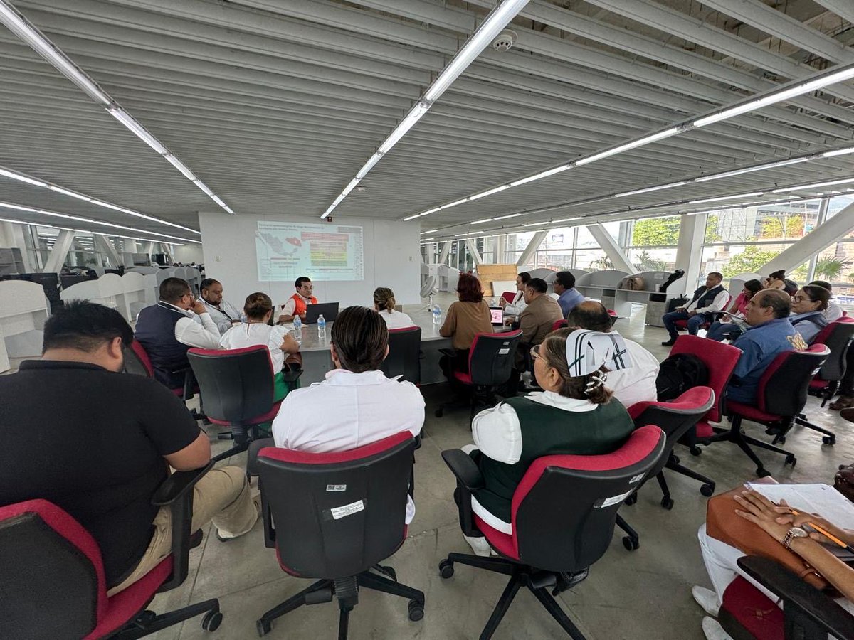 💚🤝 Autoridades del Sector Salud y de Turismo unieron esfuerzos en Acapulco para dar seguimiento a la estrategia de prevención y vacunación contra el sarampión.

Con estas acciones, fortalecemos la protección de residentes y visitantes, cuidando la salud de todos en el puerto.