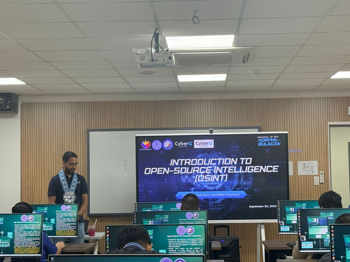 CyberQGroup_PH's tweet image. From the UK to PH 🇬🇧➡️🇵🇭

Great having our Chief Solutions Architect Vish Nayi join one of our TESDA trainings in person! 💻

Empowering more Filipinos through cybersecurity education. 🔐

#CyberQGroupPH #TESDA #CybersecurityPH #TESDAKorPhilBulacan