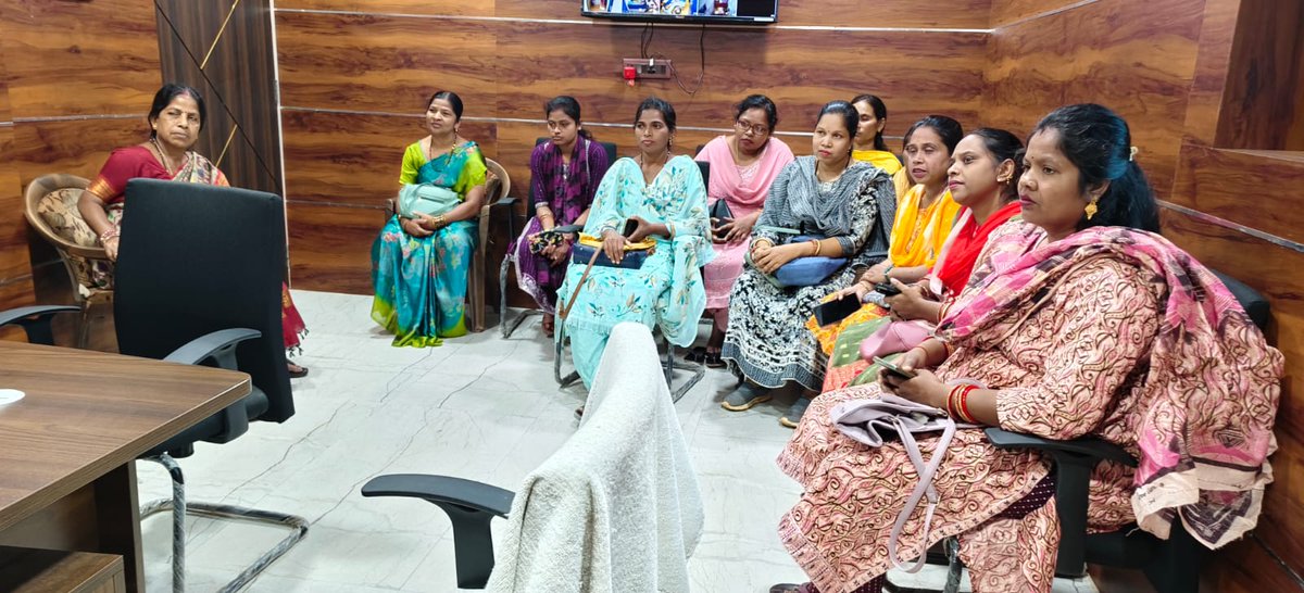 Review meeting of Frontline Worker's regarding ongoing SAHAJOG Survey by Executive Officer, Nabarangpur Municipality