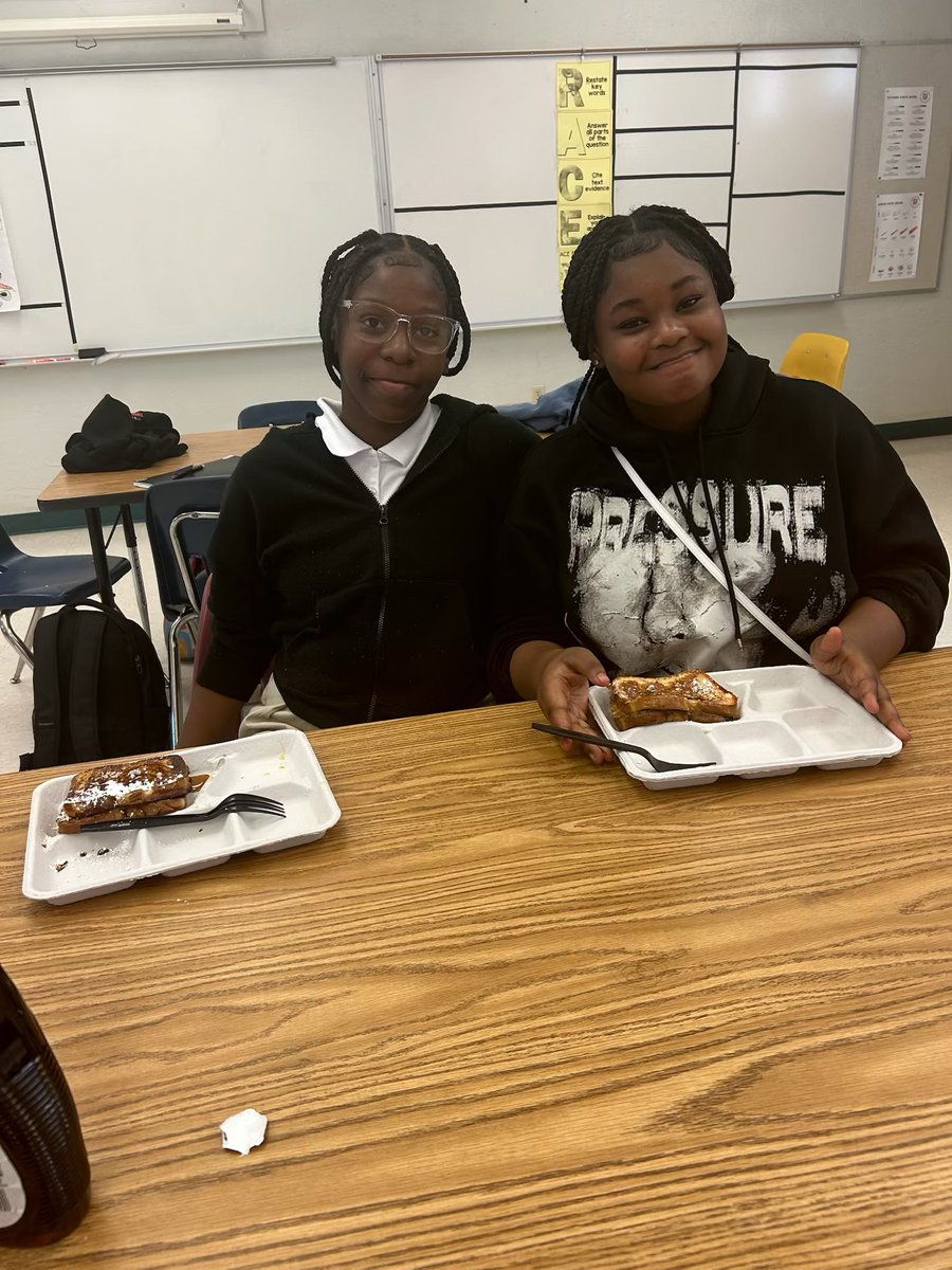 DBMSofficial's tweet image. DBMS an IB World School. Culinary Arts Jr. Bucks created French Toast in the lab following a week of designing/cooking Pancakes.