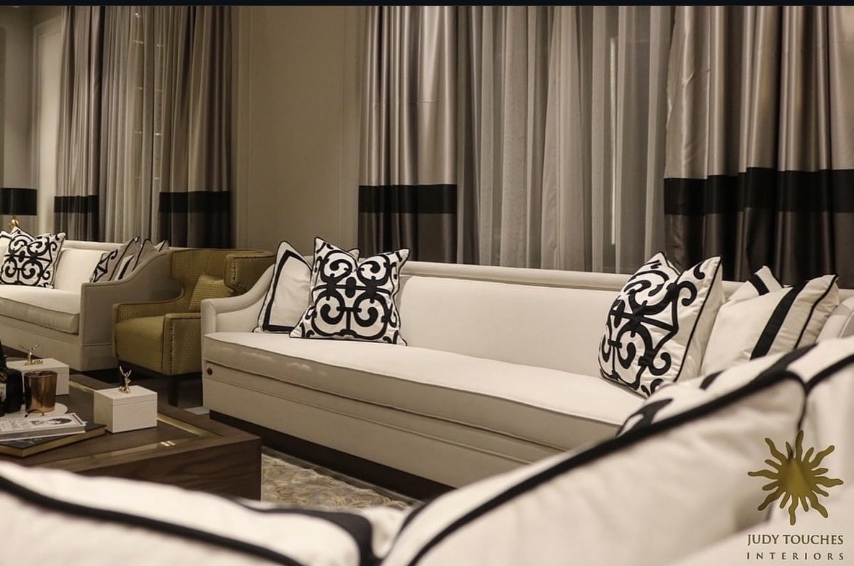 من أعمالنا: مفروشات أنيقة تُجسّد الجمال، تمنح الراحة، وتضيف قيمة لكل مساحة…

#ديكور #مفروشات 
#مفروشات_أنامل_جودي
#تصميم__تنفيد 
نسعد بخدمتكم على الرقم

      0508501539