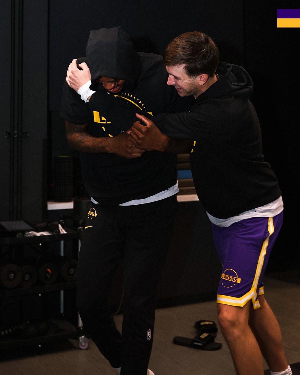 Lakers's tweet image. These two 😂