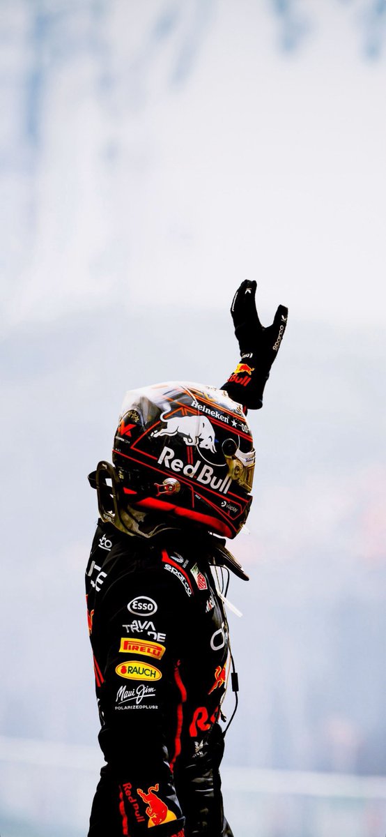 F1 Wallpaper That Goes Hard🏎🏁 tweet media