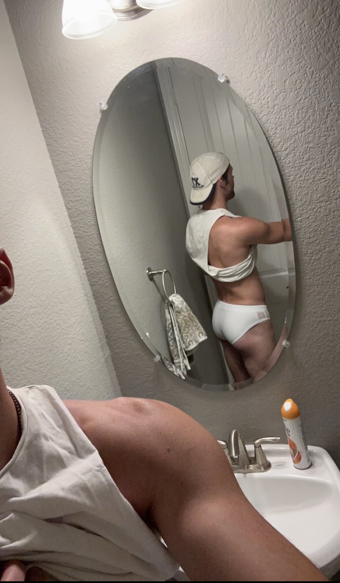 Simshailer's tweet photo. You want some juicy session just text me on my telegram channel:https://t.co/DXSNyLnmEb https://t.co/aZJDyEZBi3