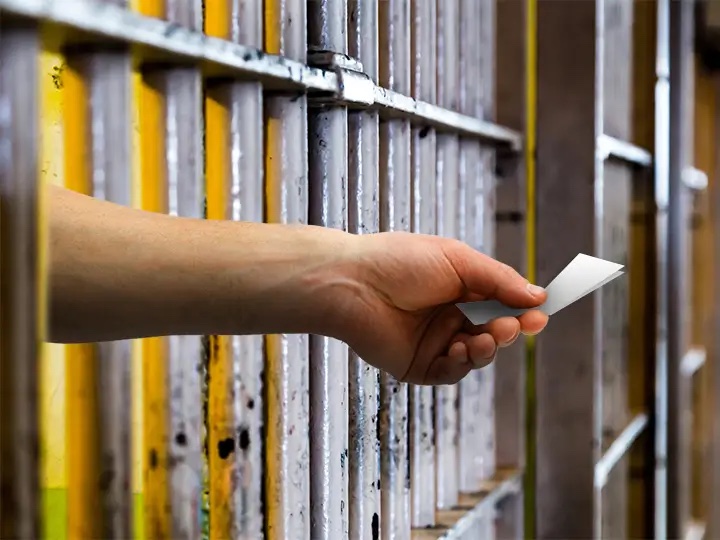 Hey, it's been a while. I've been on lockdown and all kinds of cool stuff is happening. Check out the Prison to the Page Newsletter -- The Back on the Streets Edition - mailchi.mp/c326f36b3520/p…
#author #writerslife #newrelease #illusionoftruth #crimefiction #writingcommunity