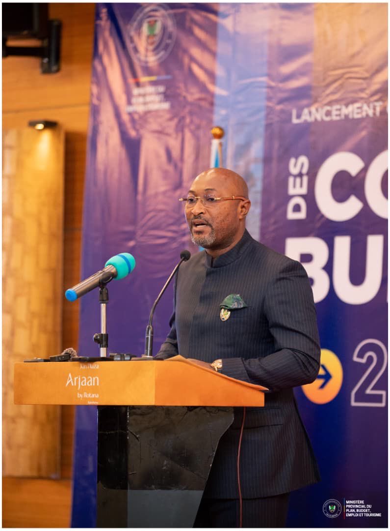 🚦 Kinshasa : lancement de l’opération “TOSA BA TOSA YO” par le ministre <a href="/Jesusnoelshek/">Jesus-Noël SHEKE WA DOMENE</a> !

Le ministre provincial des Transports de la ville de Kinshasa, <a href="/Jesusnoelshek/">Jesus-Noël SHEKE WA DOMENE</a>, passe à l’action !
Il lance une vaste campagne baptisée « TOSA BA TOSA YO », une initiative déterminée à