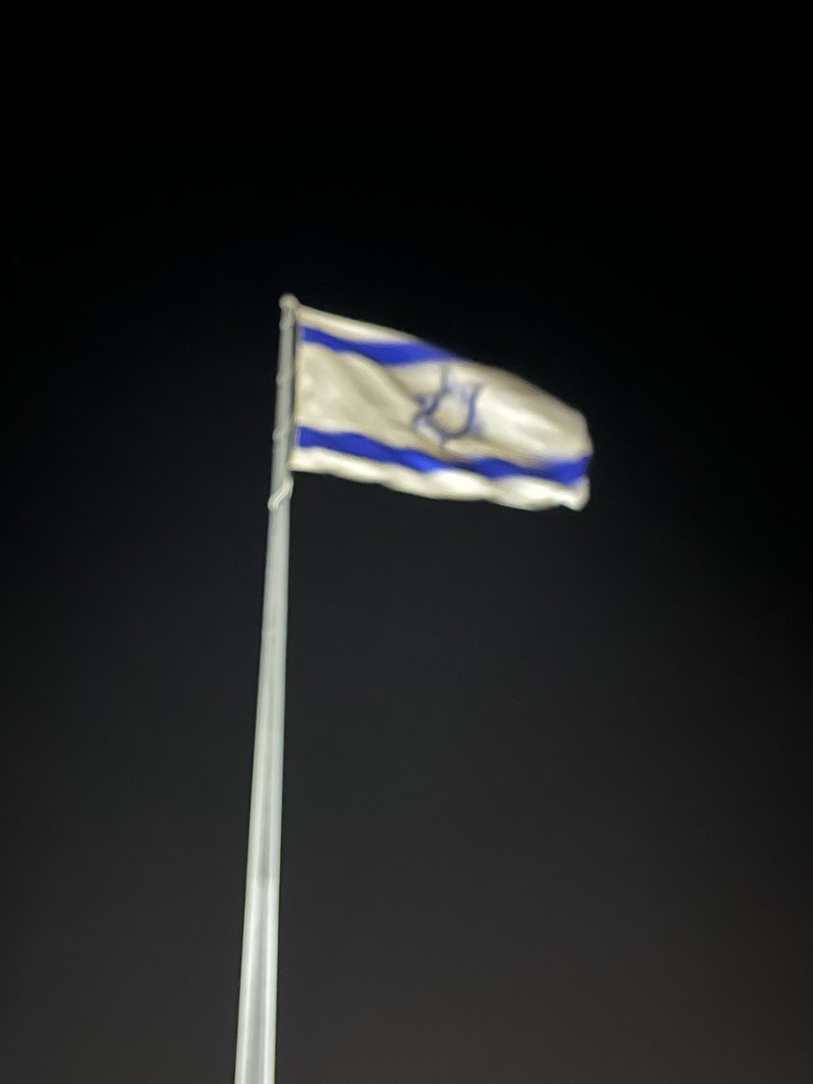 emandelbaum tweet media